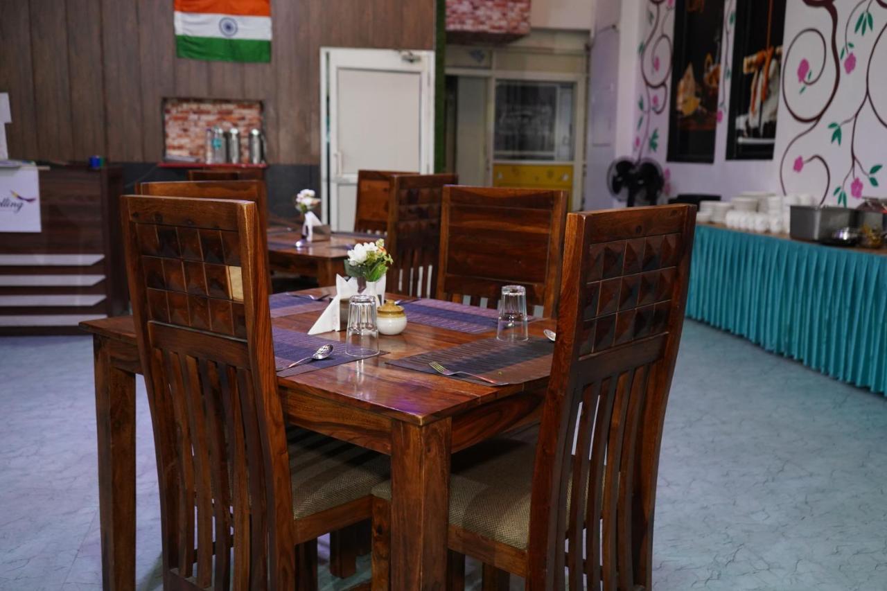 The Dwelling Paradise Hotel Greater Noida Exterior photo